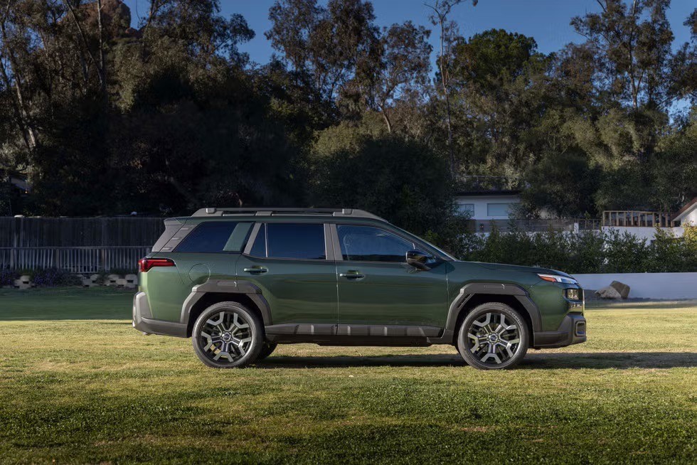 Subaru Outback 2026, lột xác thành SUV off-road Subaru Outback 2026, lột xác thành SUV off-road