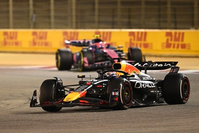 Oscar Piastri Thống Trị Bahrain GP 2025: McLaren Bứt Phá Trong Cuộc Chiến Vô Địch Oscar Piastri Thống Trị Bahrain GP 2025: McLaren Bứt Phá Trong Cuộc Chiến Vô Địch