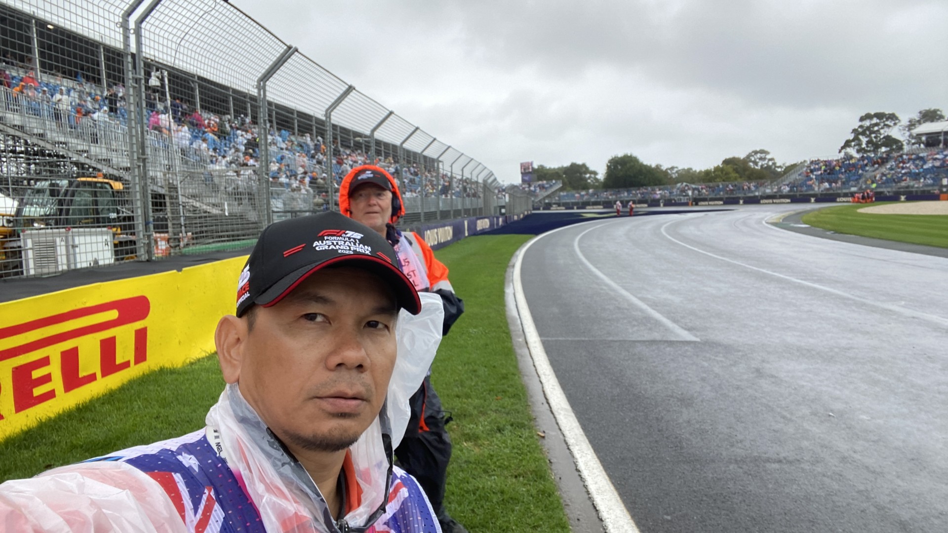 'Chuyến đi Úc làm nhiệm vụ tại giải đua F1 là thách thức, cơ hội và niềm vinh dự' 'Chuyến đi Úc làm nhiệm vụ tại giải đua F1 là thách thức, cơ hội và niềm vinh dự'