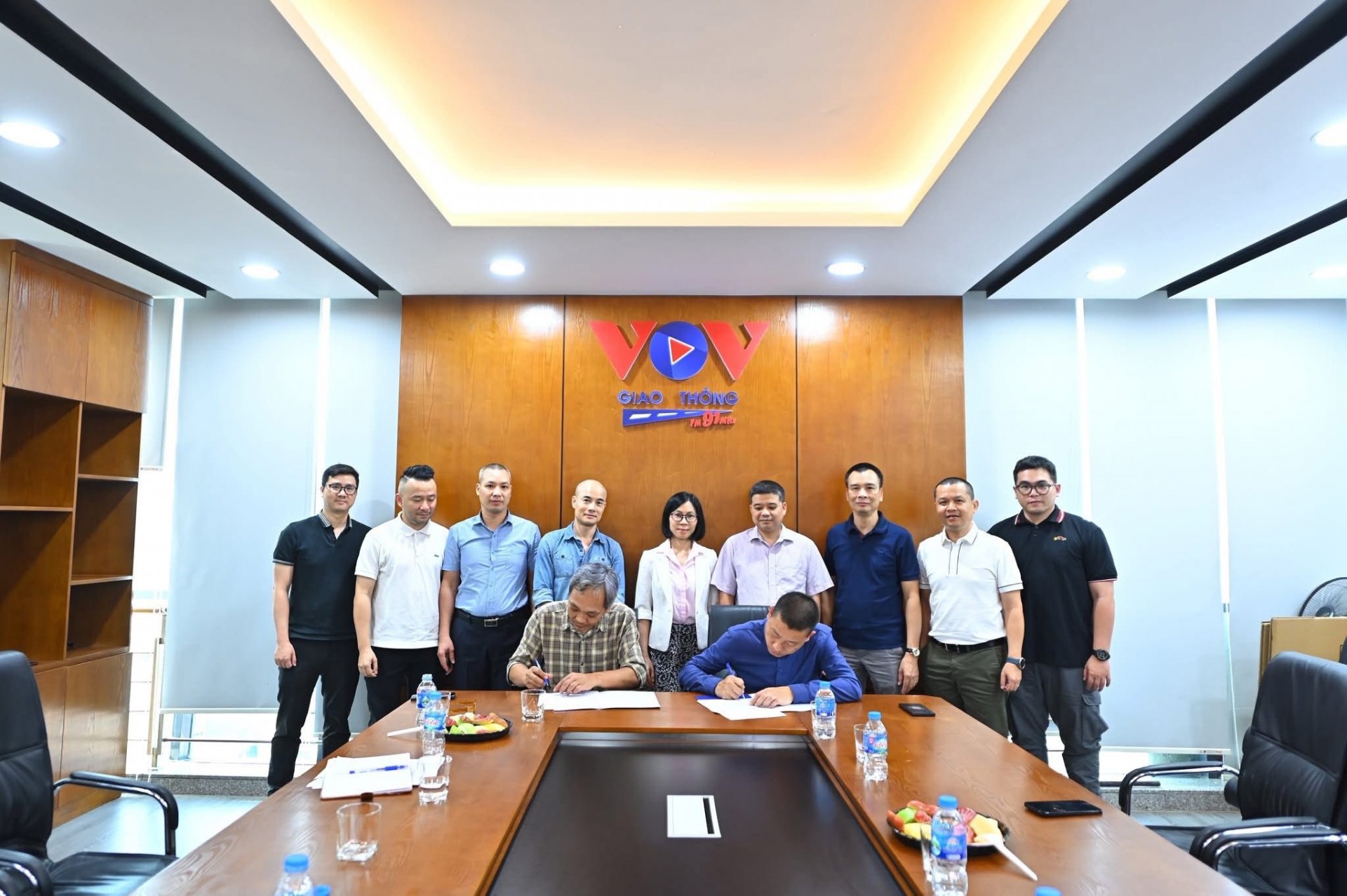 OTV Media ký thoả thuận hợp tác với Ban VOV Giao thông Quốc gia OTV Media ký thoả thuận hợp tác với Ban VOV Giao thông Quốc gia