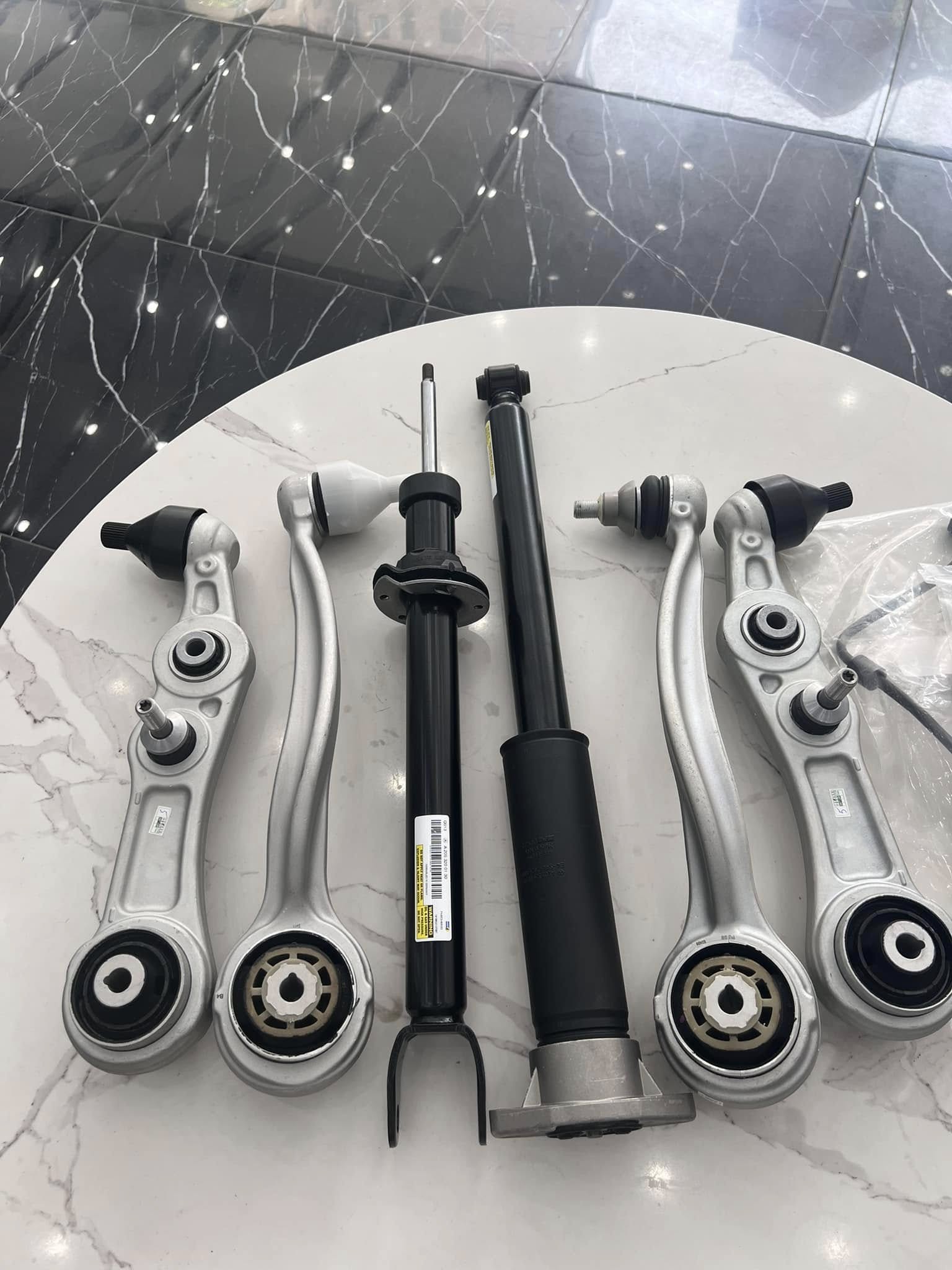Đi xe Đức tốn hơn xe Nhật tí ti, tội gì không đi Đi xe Đức tốn hơn xe Nhật tí ti, tội gì không đi