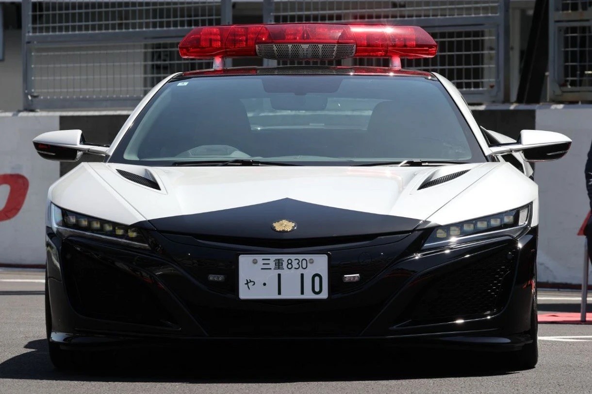 Honda NSX gia nhập lực lượng cảnh sát Nhật Bản Honda NSX gia nhập lực lượng cảnh sát Nhật Bản
