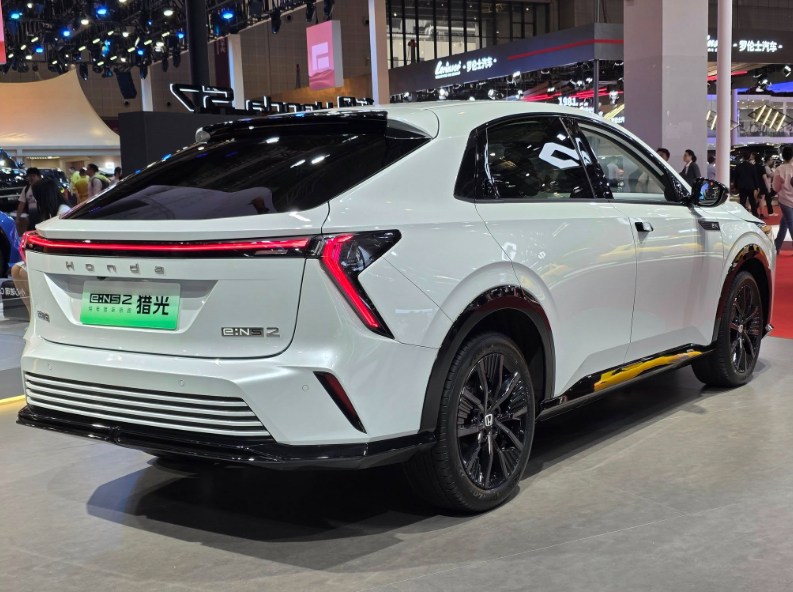 Honda e:N2 ra mắt: SUV điện thể thao giá 570 triệu đồng, tầm hoạt động 500 km Honda e:N2 ra mắt: SUV điện thể thao giá 570 triệu đồng, tầm hoạt động 500 km