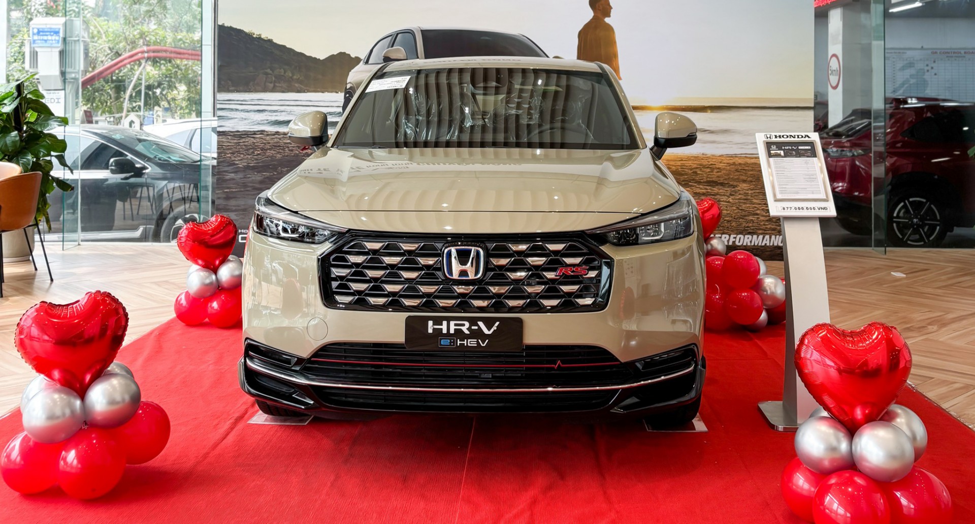 Honda HR-V 2025 giảm giá khi vừa ra mắt, cuốn vào cuộc đua ưu đãi SUV cỡ B Honda HR-V 2025 giảm giá