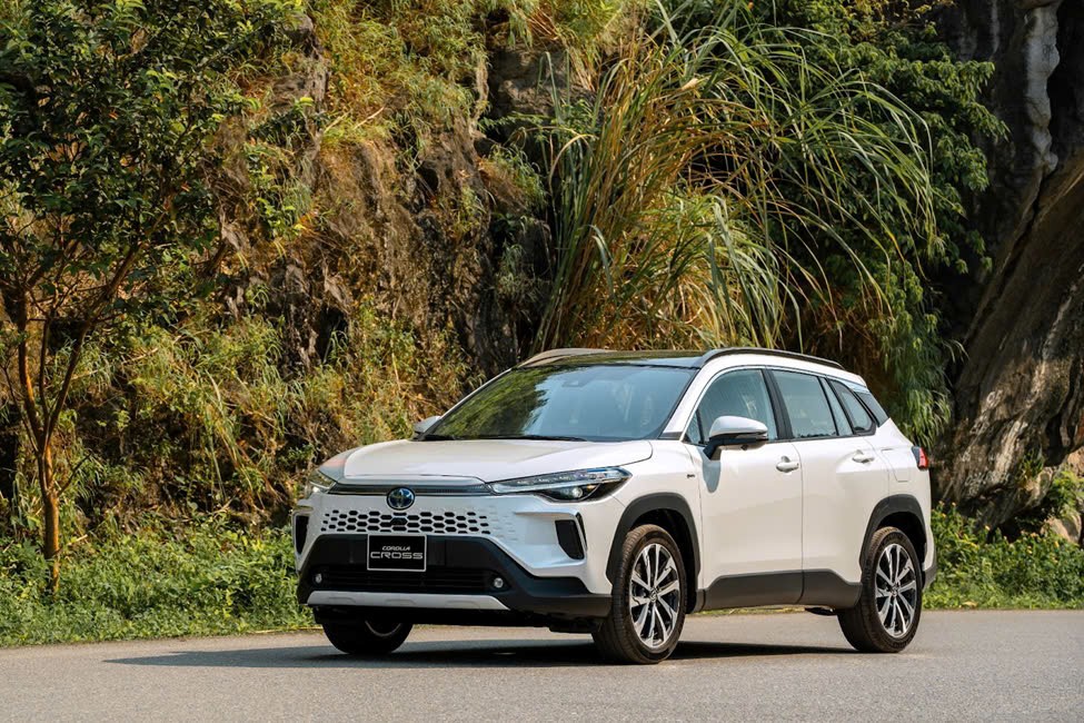 Tiếp tục đà tăng trưởng, Toyota tri ân khách hàng với loạt ưu đãi hấp dẫn Tiếp tục đà tăng trưởng, Toyota tri ân khách hàng với loạt ưu đãi hấp dẫn