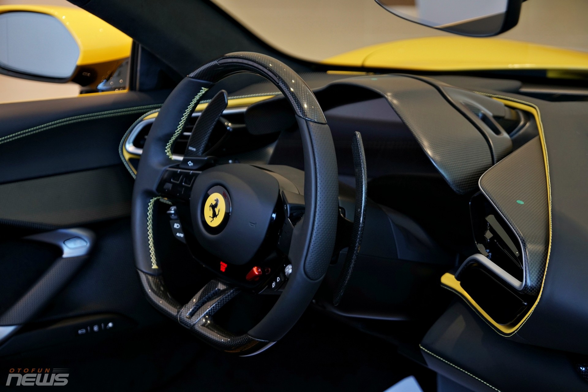 Ferrari 296 GTS Assetto Fiorano đầu tiên và độc nhất Việt Nam Ferrari 296 GTS Assetto Fiorano đầu tiên và độc nhất Việt Nam