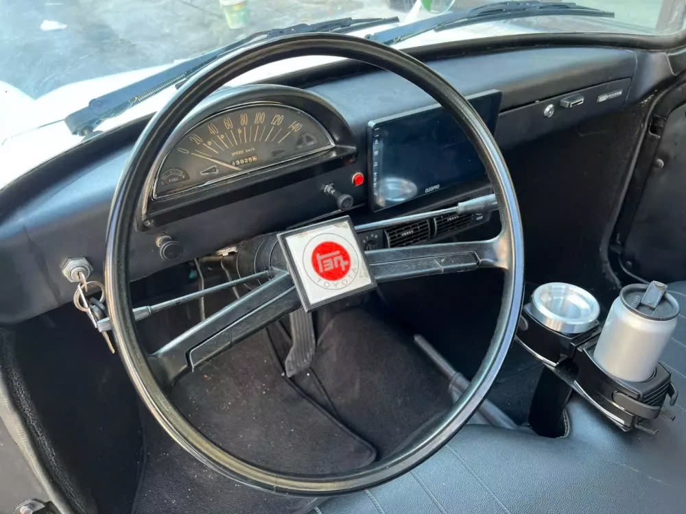 Toyota Publica 800 của vua cà phê Đặng Lê Nguyên Vũ tại Việt Nam