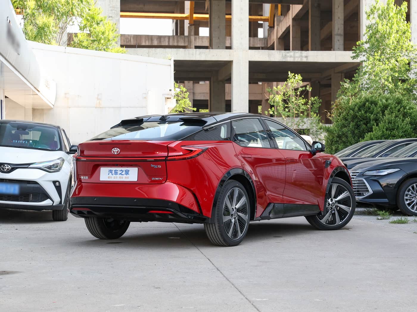 Toyota bZ5 bắt đầu xuất xưởng nhà máy ở Trung Quốc, giá khởi điểm 467 triệu đồng Toyota bZ5 bắt đầu xuất xưởng nhà máy ở Trung Quốc, giá khởi điểm 467 triệu đồng