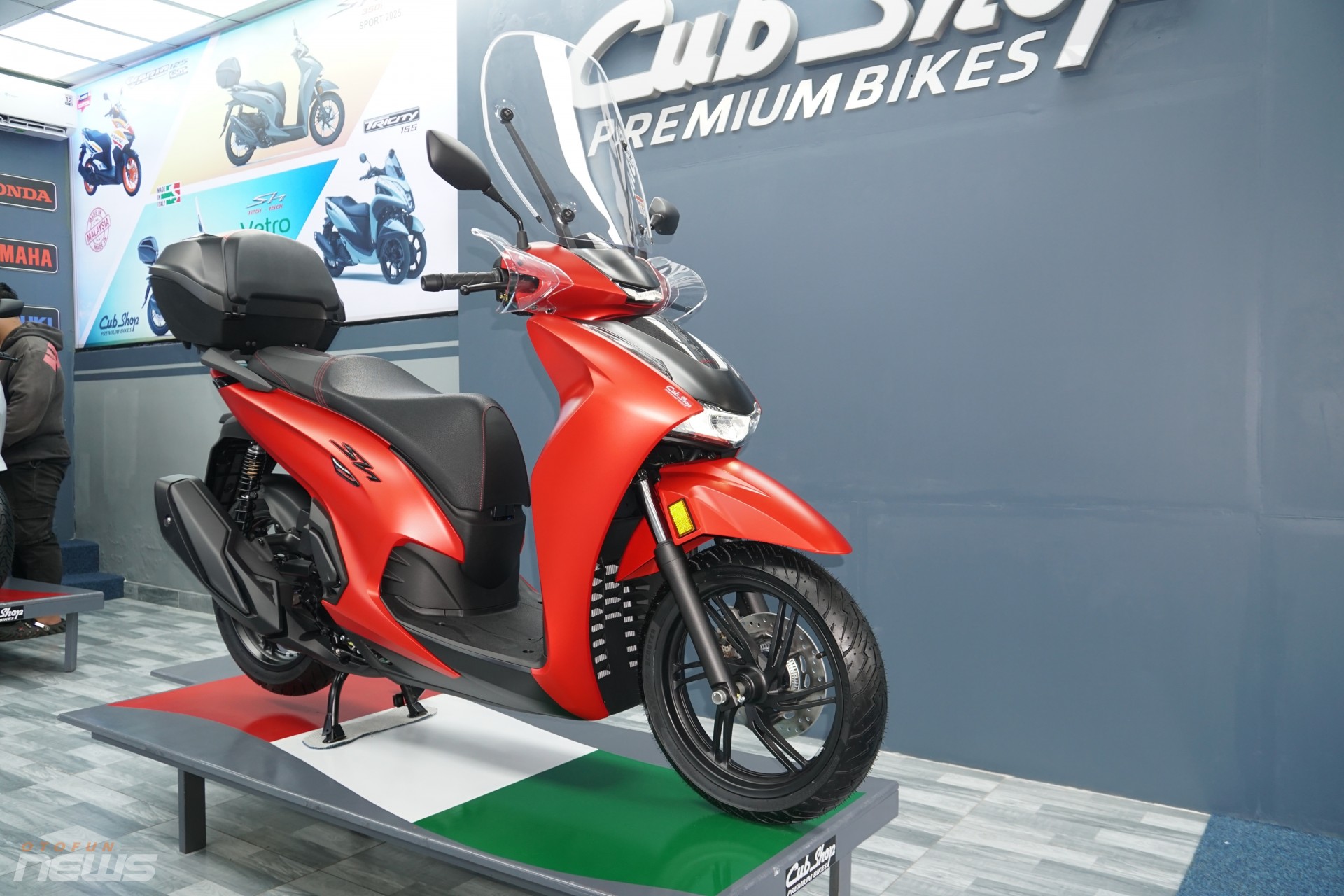 Honda SH 350i 2025 nhập Ý về Việt Nam khi nào