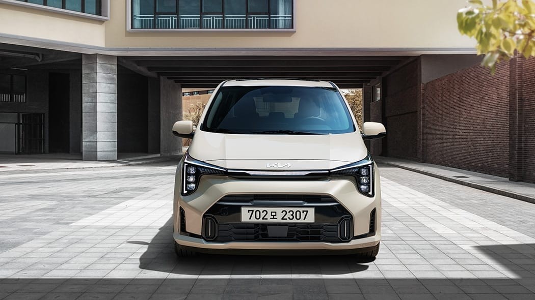Kia Morning 2025 ra mắt với ADAS tiêu chuẩn, giá quy đổi từ 260 triệu đồng