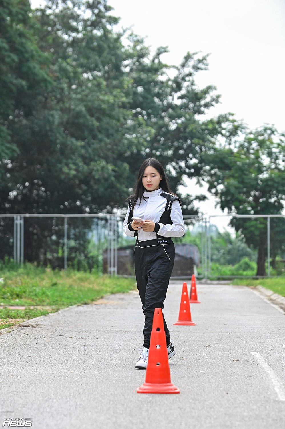 Nữ 