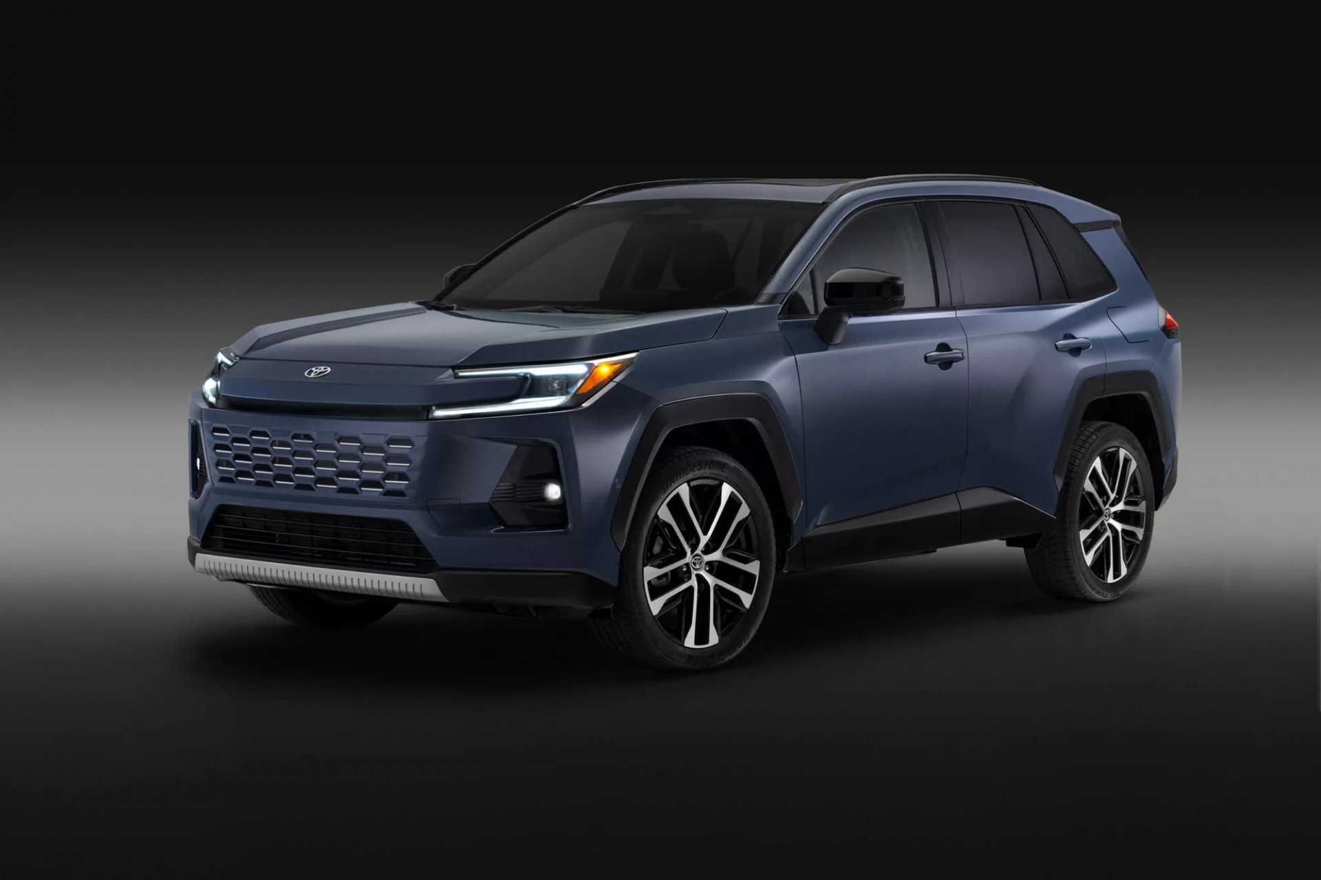 Toyota RAV4 2026 có thêm bản GR Sport, chuyển sang động cơ hybrid Toyota RAV4 2026 có thêm bản GR Sport, chuyển sang động cơ hybrid