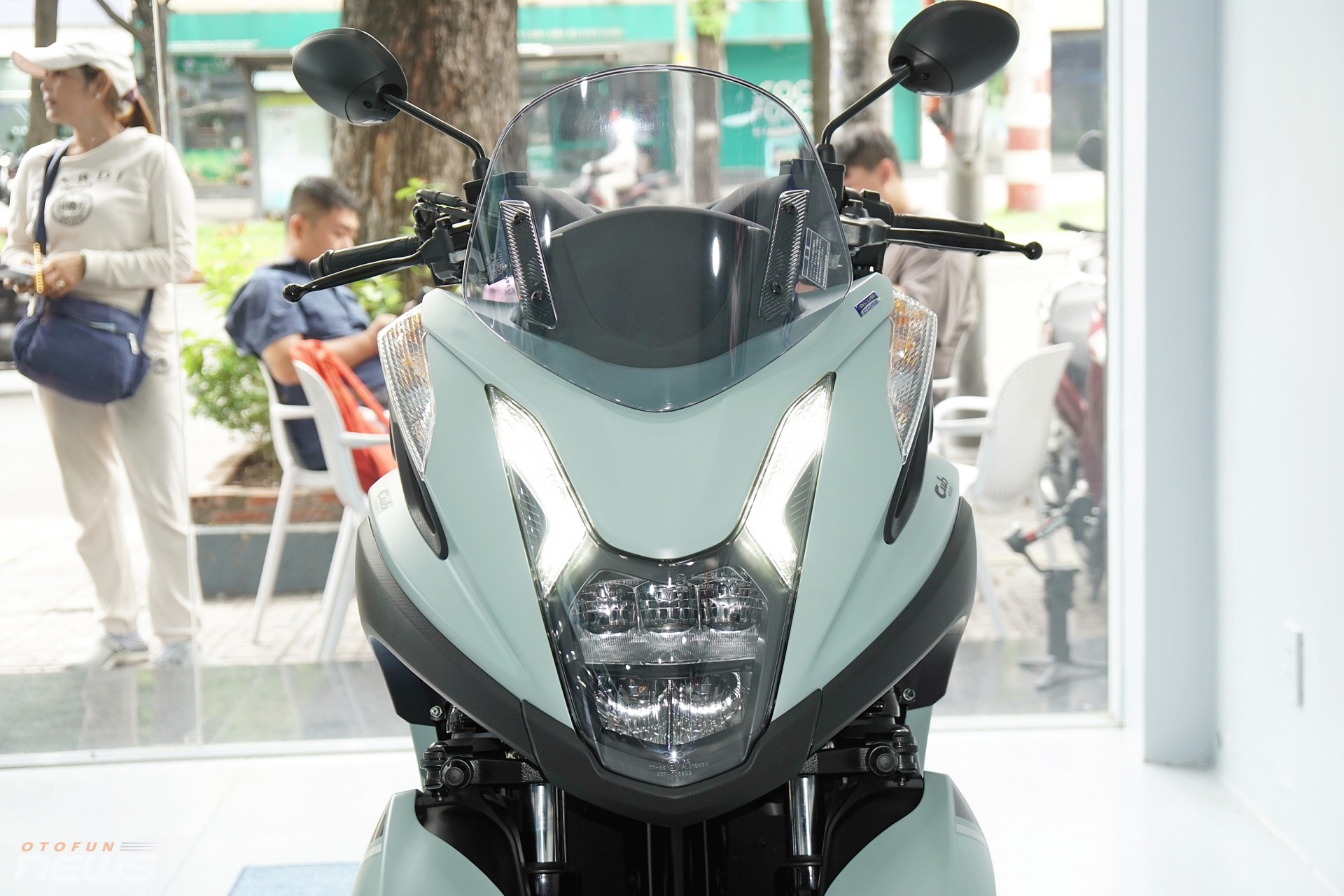 Xe tay ga 'bánh kép' Yamaha Tricity 155 xuất hiện tại Việt Nam Xe tay ga 'bánh kép' Yamaha Tricity 155 xuất hiện tại Việt Nam