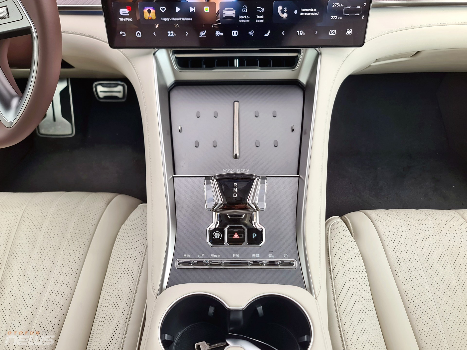 Xe điện Denza Z9 GT có thể xoay tại chỗ, đi ngang như cua xuất hiện tại Việt Nam Xe điện Denza Z9 GT có thể xoay tại chỗ, đi ngang như cua xuất hiện tại Việt Nam