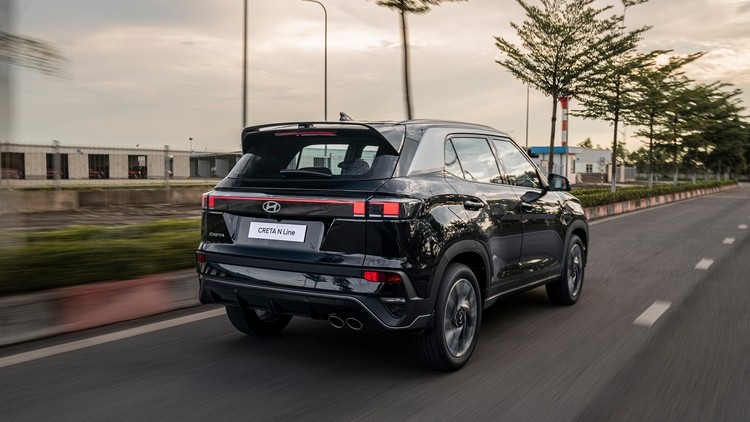 Hyundai New Creta 2025 ra mắt với 4 phiên bản, giá từ 599 triệu đồng Hyundai New Creta 2025 ra mắt với 4 phiên bản, giá từ 599 triệu đồng