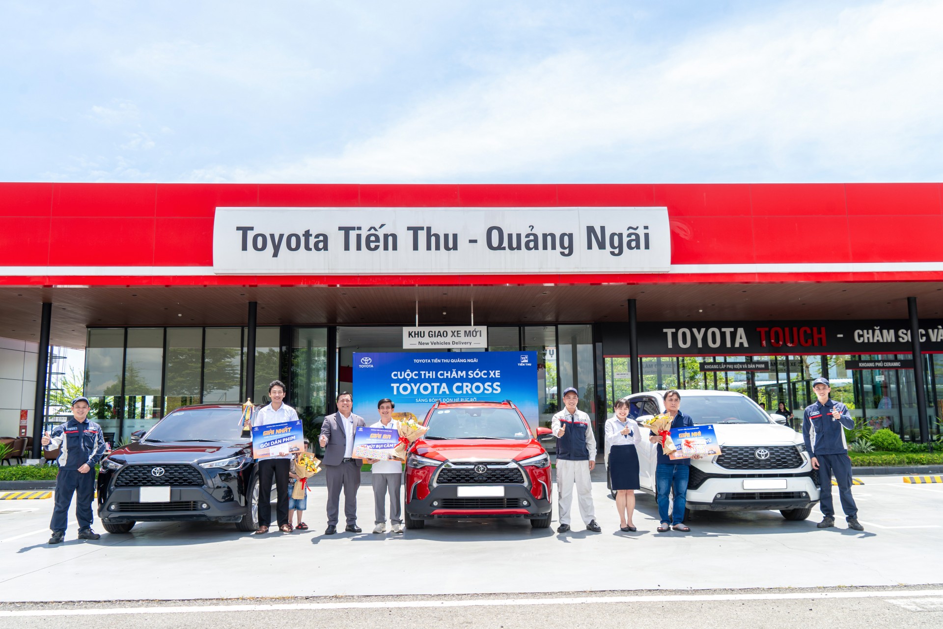 Khởi động mùa hè cùng Toyota Cross Line Up 2025 Khởi động mùa hè cùng Toyota Cross Line Up 2025