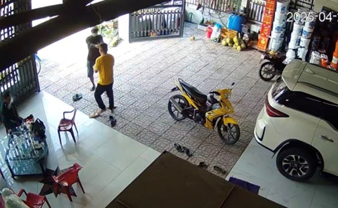 Vụ tai nạn giao thông ở Vĩnh Long: Người mẹ gửi đơn tố cáo Vụ tai nạn giao thông ở Vĩnh Long