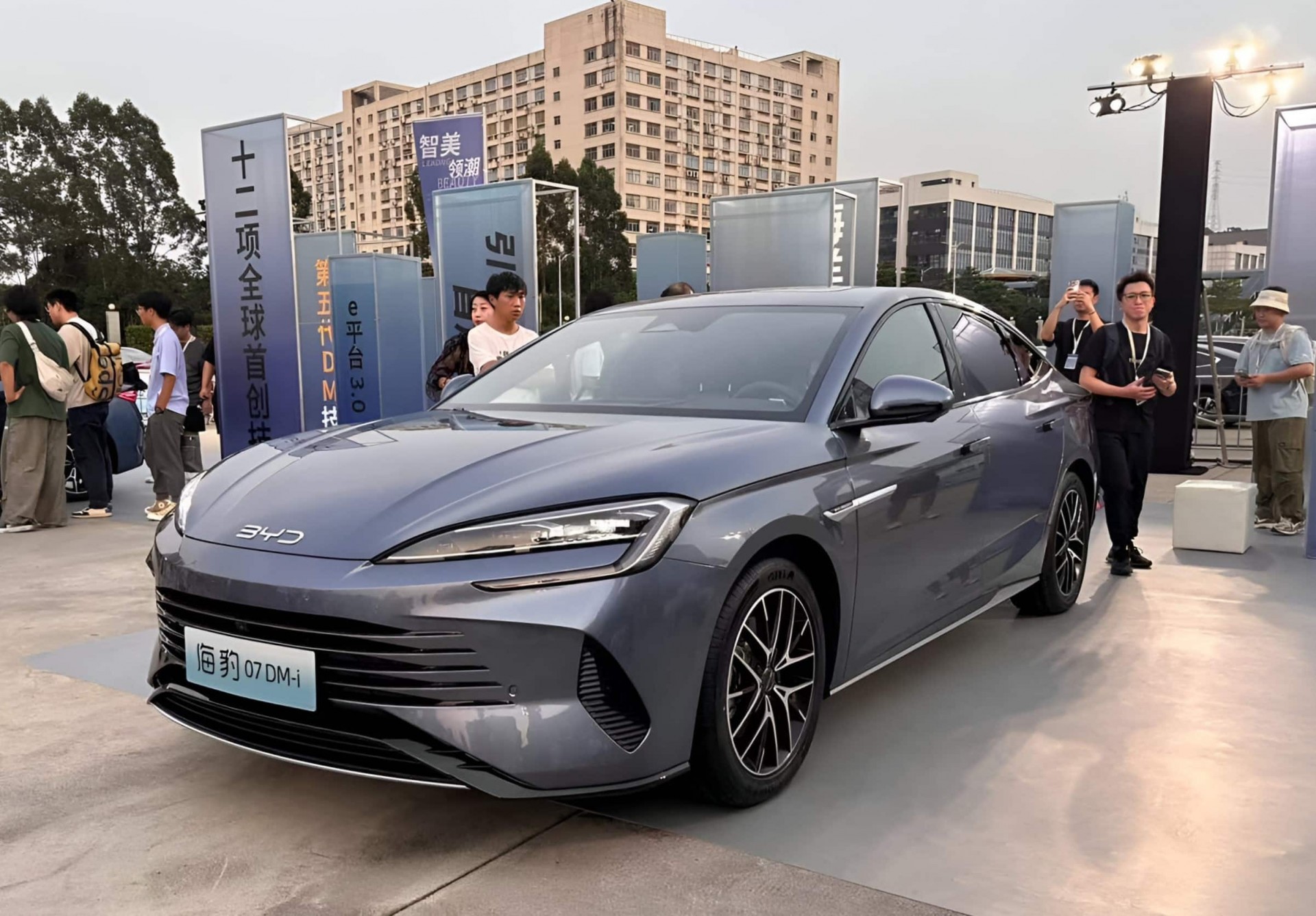 BYD nhận chỉ trích vì khởi xướng đợt giảm giá mạnh mới tại thị trường nội địa BYD giảm giá thị trường Trung Quốc