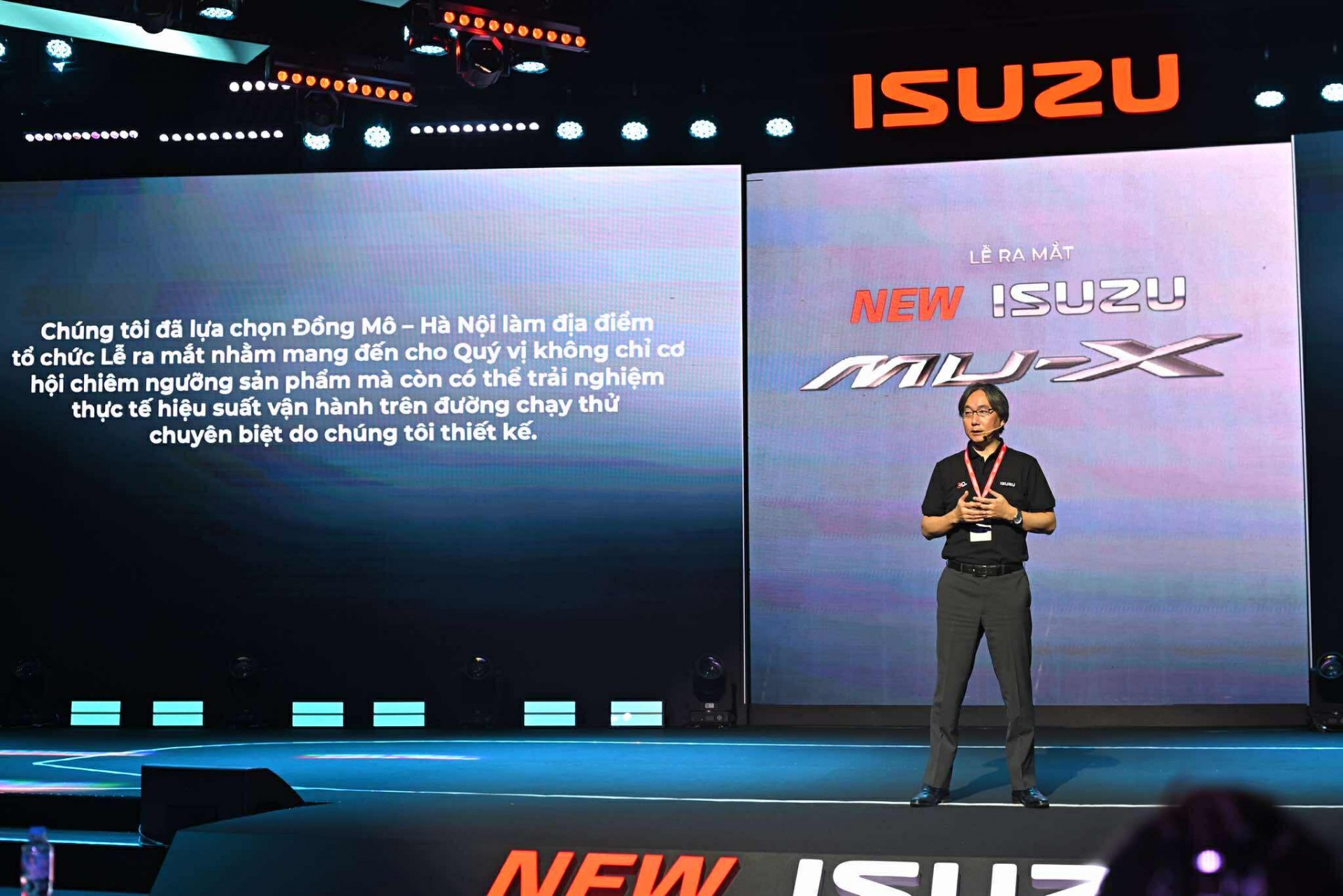 New Isuzu Mu-X 2025 ra mắt, thêm phiên bản Sport, giá từ 928 triệu đồng New Isuzu Mu-X 2025 mới ra mắt có giá bao nhiêu