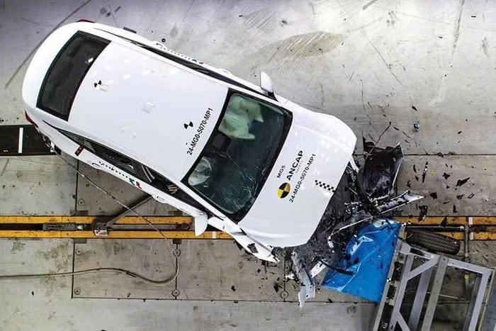 MG5 chỉ đạt 3 sao an toàn trong thử nghiệm từ tổ chức ANCAP MG5 đạt 3 sao an toàn từ tổ chức ANCAP