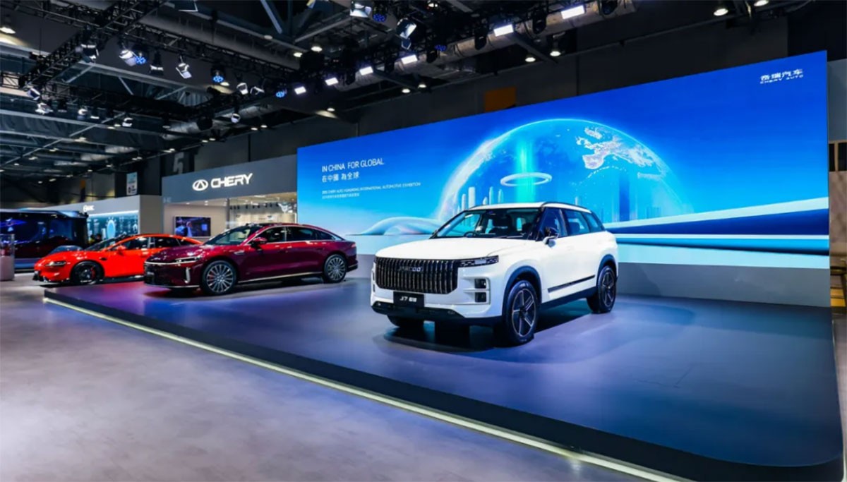 Xuất khẩu xe điện Trung Quốc tăng 19% năm tháng đầu 2025, dẫn đầu toàn các hãng có mặt tại Việt Nam Xuất khẩu xe điện Trung Quốc tăng 19% năm tháng đầu 2025, dẫn đầu toàn các hãng có mặt tại Việt Nam