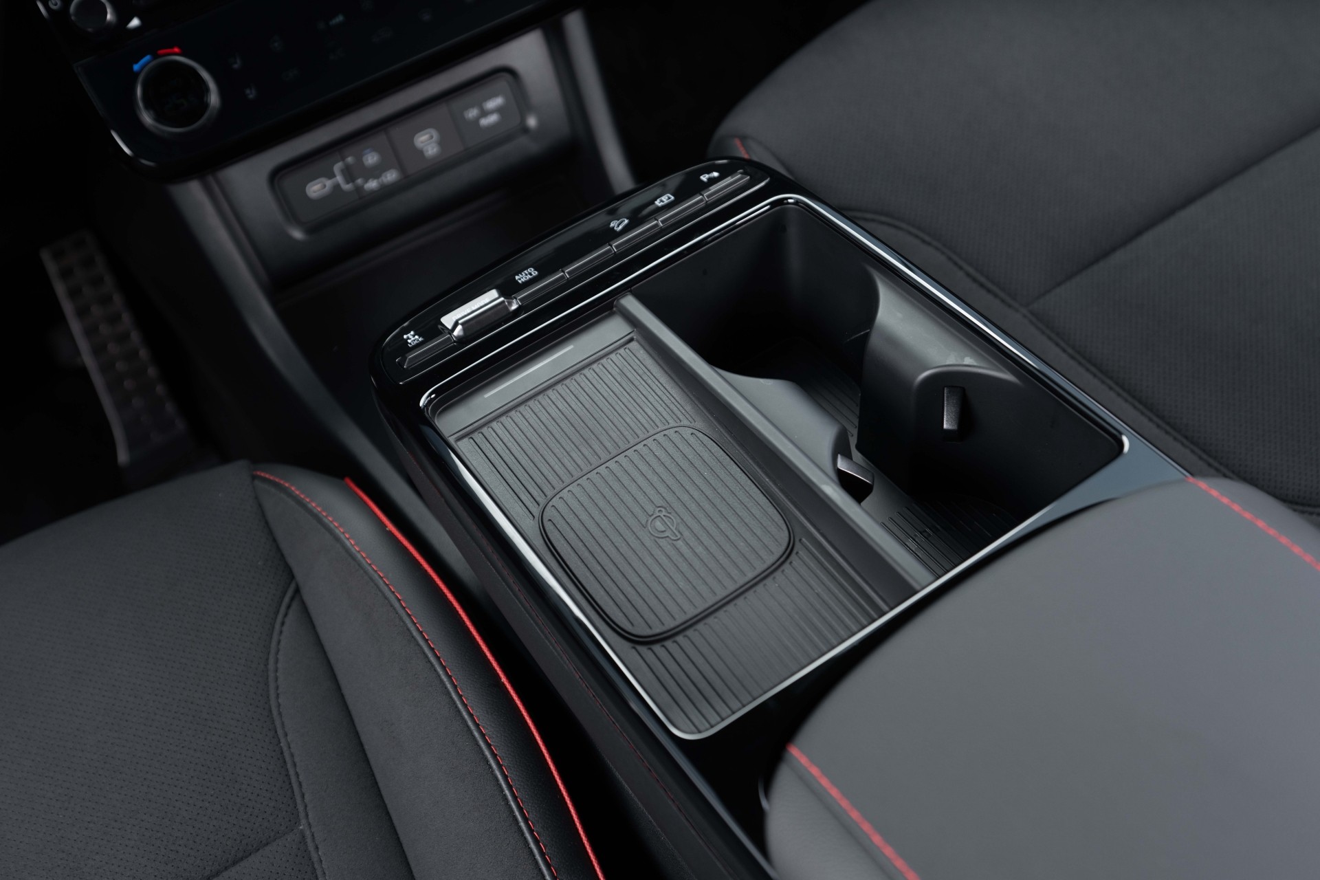 Hyundai Tucson N Line ra mắt, thể thao hơn, giá 989 triệu đồng Hyundai Tucson N Line ra mắt, thể thao hơn, giá 989 triệu đồng