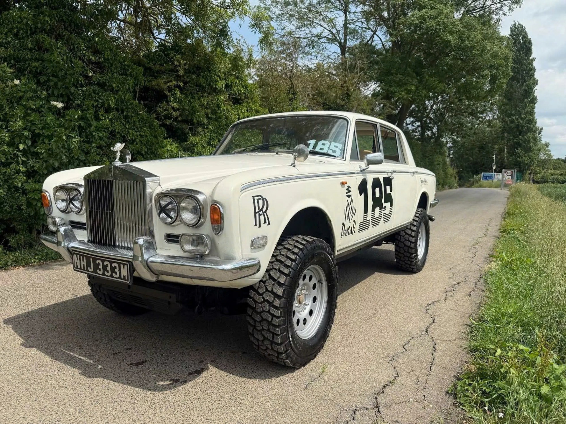 Rolls-Royce offroad, tin được không? Rolls-Royce offroad