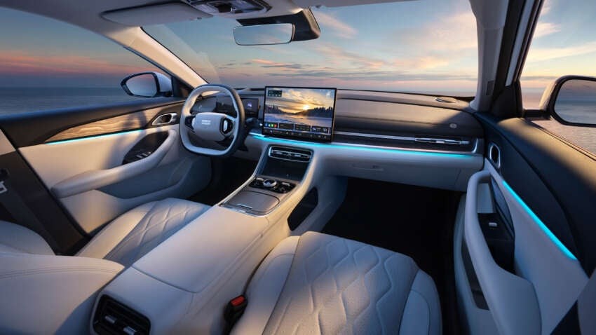 Xe điện Geely Galaxy A7 PHEV có thể chạy 2.100 km