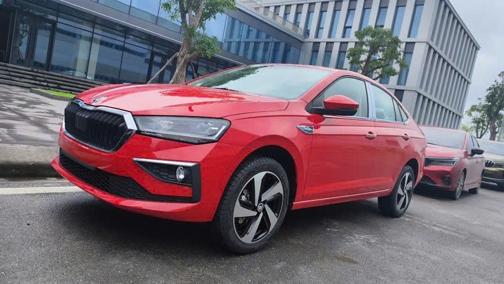 Giá Skoda Slavia từ 450 triệu đồng, khi ra mắt liệu có thành công? Mẫu sedan cỡ B Skoda Slavia ra mắt Việt Nam có giá bao nhiêu
