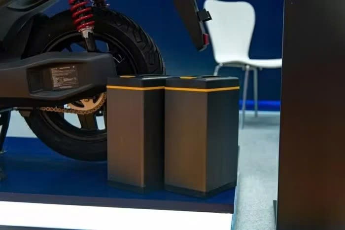 Xe máy điện E3 Mobility Deux7 sắp mở bán tại Việt Nam