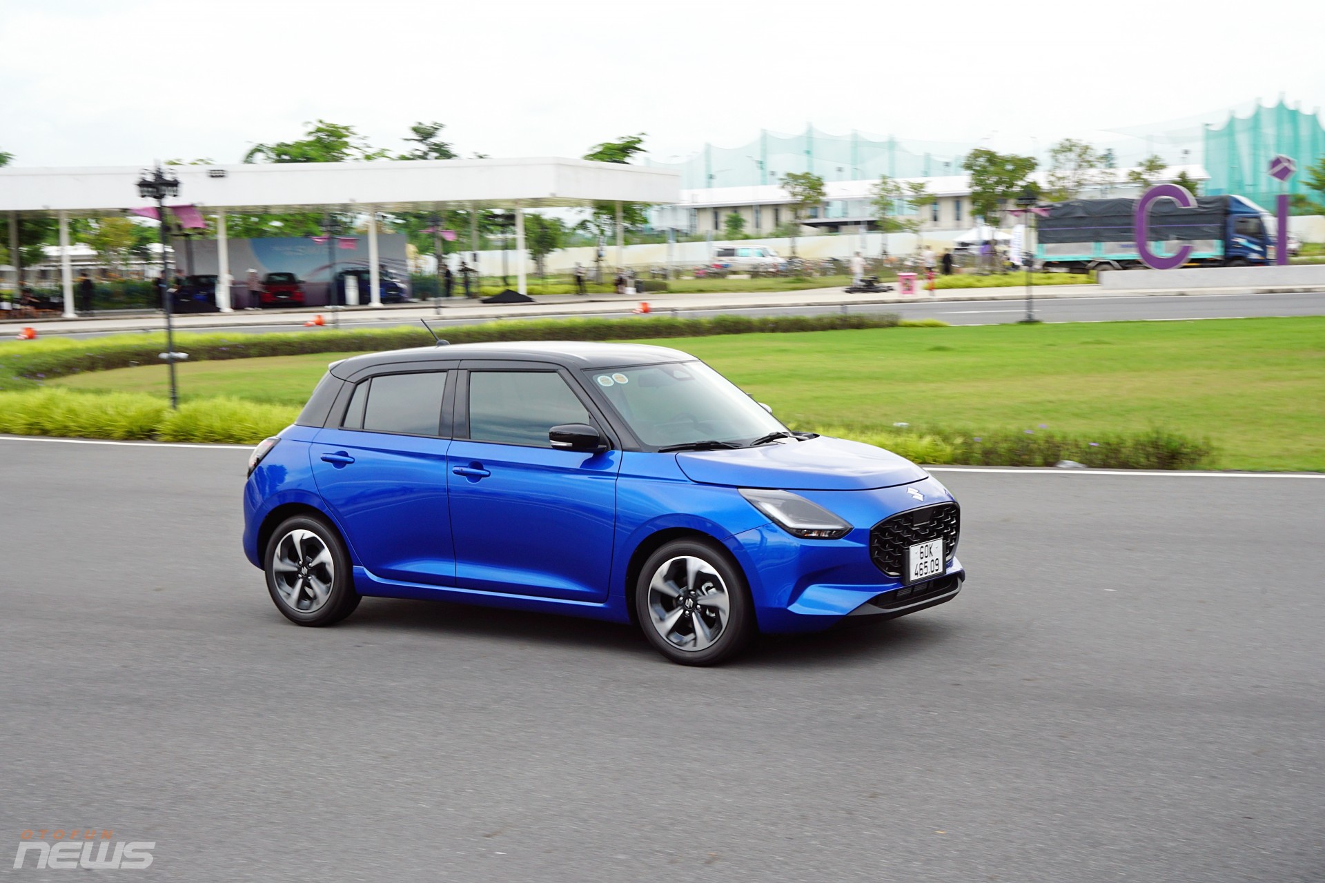 Suzuki New Swift 2025 tái xuất thị trường Việt: Giải pháp đô thị toàn diện cho người dùng hiện đại Suzuki New Swift 2025 tái xuất thị trường Việt: Giải pháp đô thị toàn diện cho người dùng hiện đại