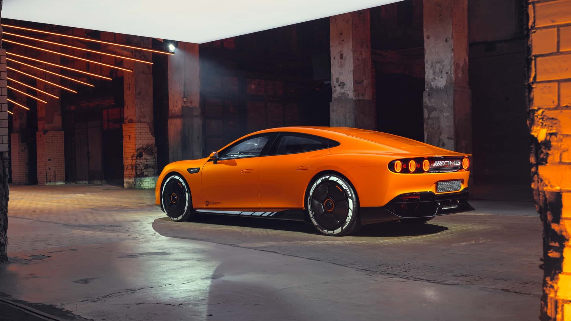 Ngắm nhìn Mercedes-AMG GT XX - Mẫu concept xe điện công suất 1.341 mã lực, tốc độ tối đa 359 km/h Mercedes-AMG GT XX siêu sedan chạy điện