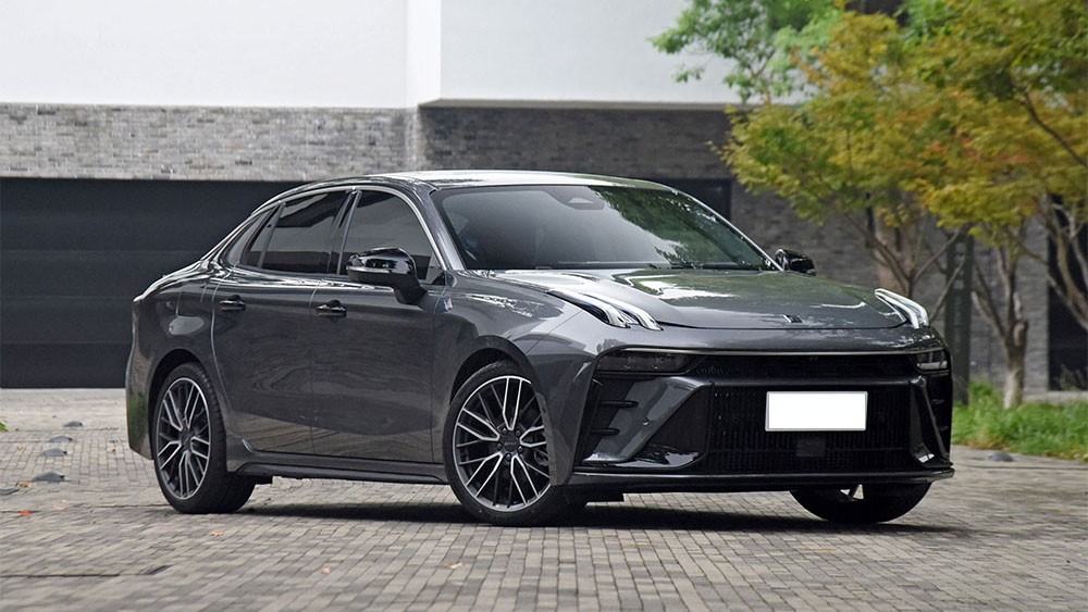 Lynk & Co 03 giá mềm chuẩn bị bán tại Việt Nam, cạnh tranh với Civic và Elantra Lynk & Co 03 bản base chuẩn bị ra mắt thị trường Việt Nam