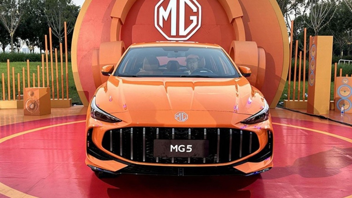 MG5 2026 ra mắt, tích hợp AI, giá quy đổi chỉ từ 218 triệu đồng MG5 2026 ra mắt, tích hợp AI, giá quy đổi chỉ từ 218 triệu đồng