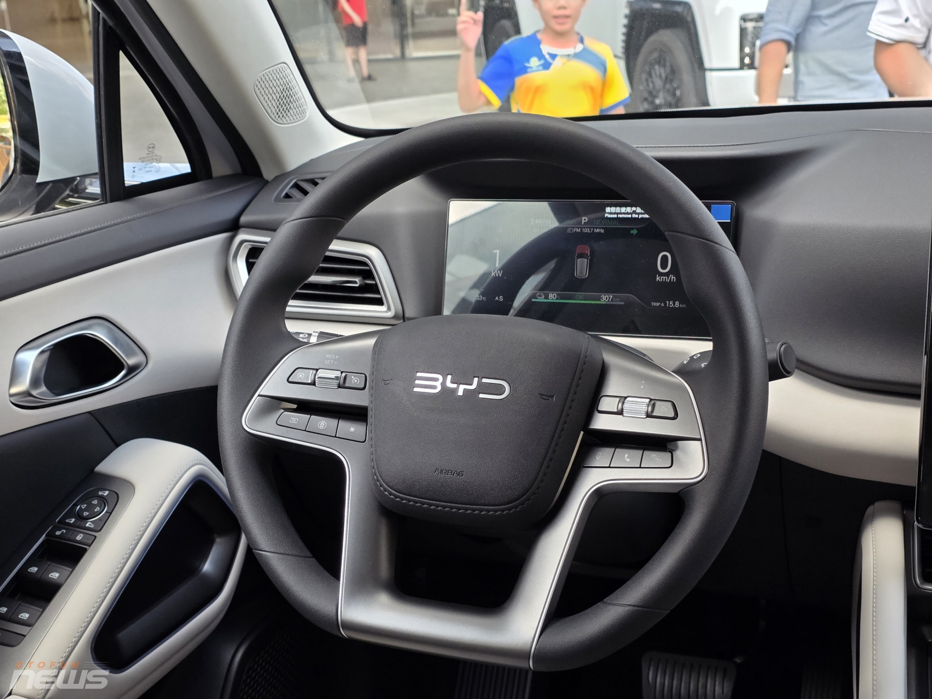 BYD Atto 2 ra mắt, SUV điện giá 669 triệu đồng