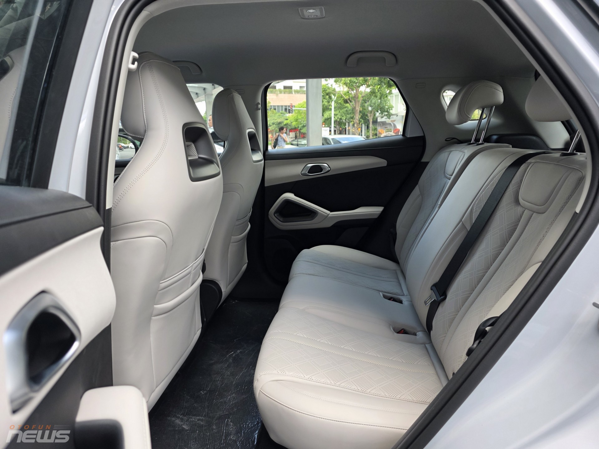 BYD Atto 2 ra mắt, SUV điện giá 669 triệu đồng