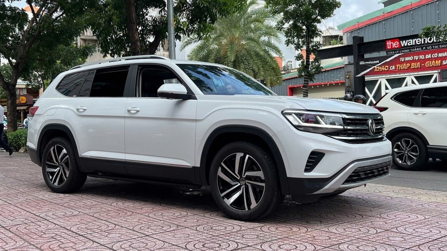 Volkswagen Teramont giảm giá bản Limited Edition tới 350 triệu đồng