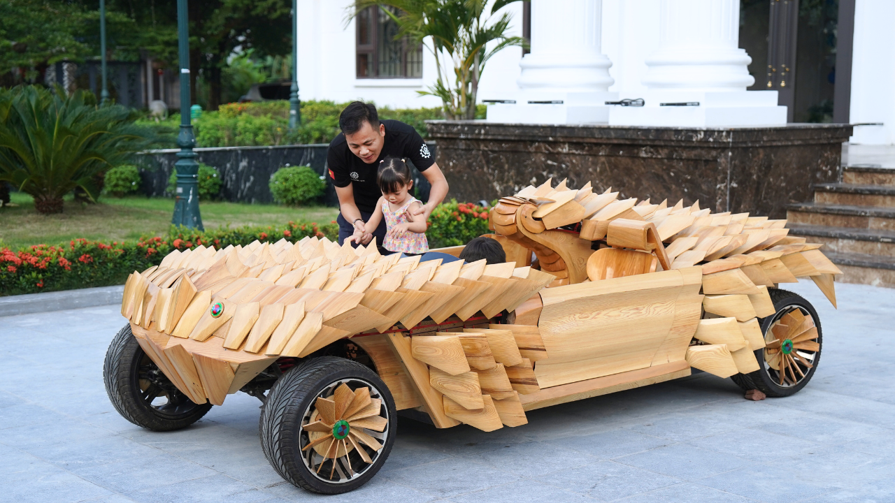 ND Woodart mang dàn xe gỗ 'có một không hai' đến Fun Wheels Festival Hạ Long 2025 ND Woodart mang dàn xe gỗ 'có một không hai' đến Fun Wheels Festival Hạ Long 2025