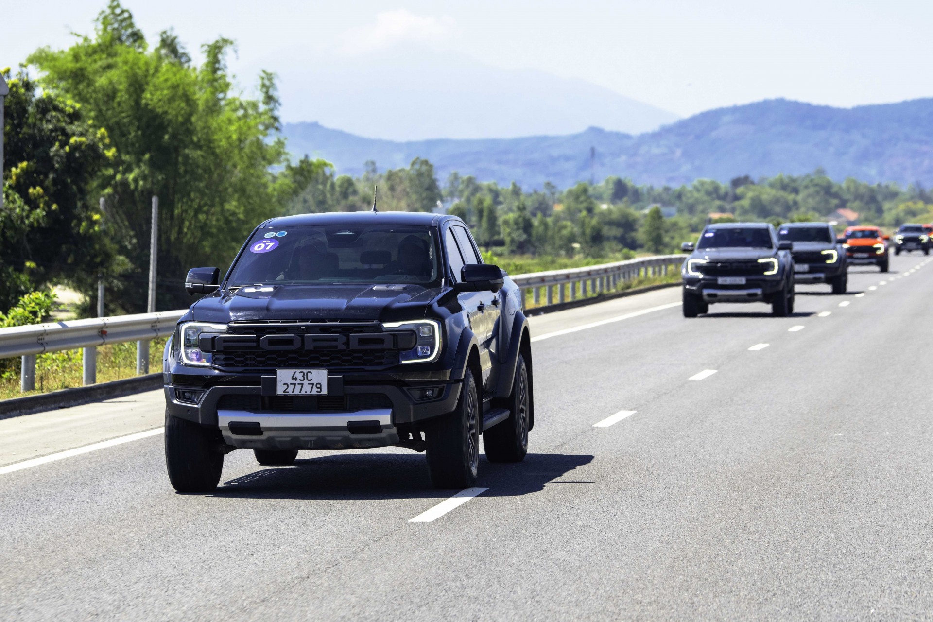 Ford Ranger Raptor: Bán tải hiệu năng cao, khẳng định chất riêng mẫu xe hiệu năng cao Ford Ranger Raptor