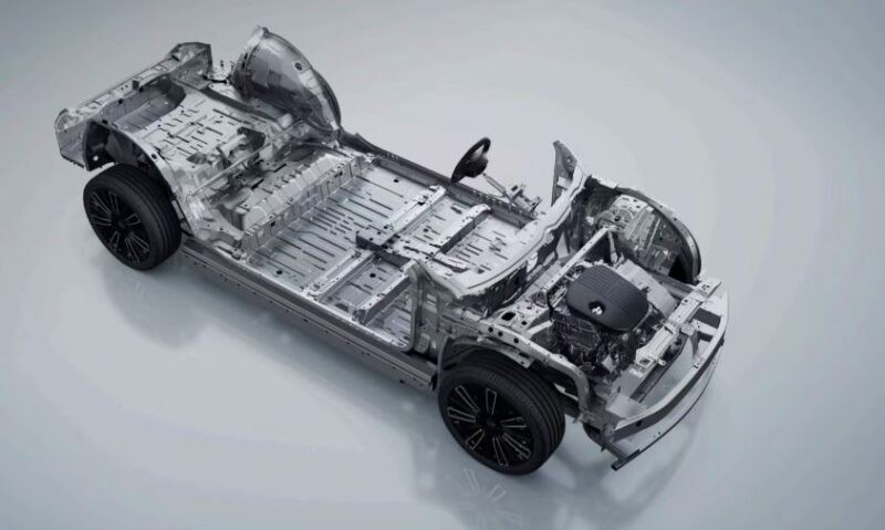 Mẫu PHEV Lynk & Co 10 EM-P được vén màn, tổng công suất mạnh 523 mã lực Mẫu PHEV Lynk & Co 10 EM-P được vén màn, tổng công suất mạnh 523 mã lực