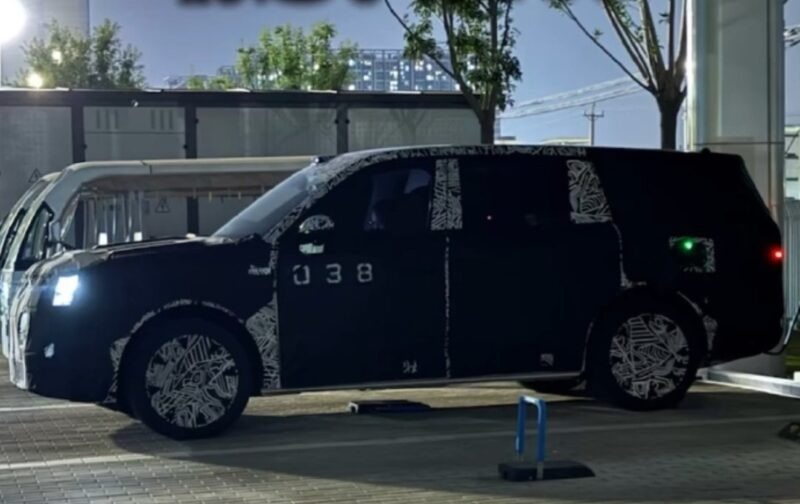SUV cỡ lớn mới của Xiaomi được phát hiện trên đường, đồn đoán là EREV với phạm vi tới 1.500 km Mẫu SUV mới của Xiaomi