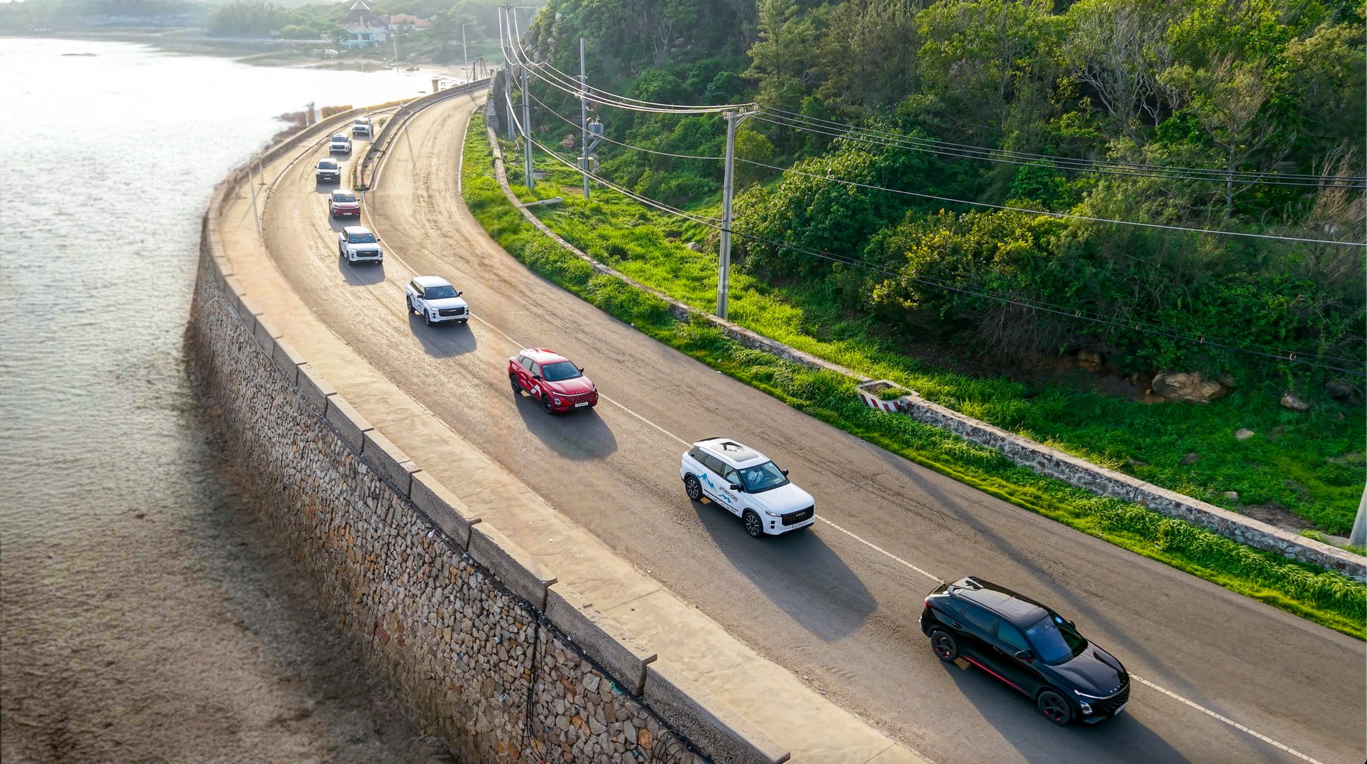 Mùa hè sôi động với ưu đãi hấp dẫn khi mua Omoda C5 và Jaecoo J7 trong tháng 7 Ưu đãi Omoda C5 và Jaecoo J7 tháng 7