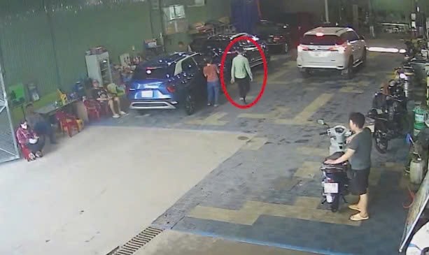 Mất ô tô khi đi rửa xe Mất ô tô khi đi rửa xe