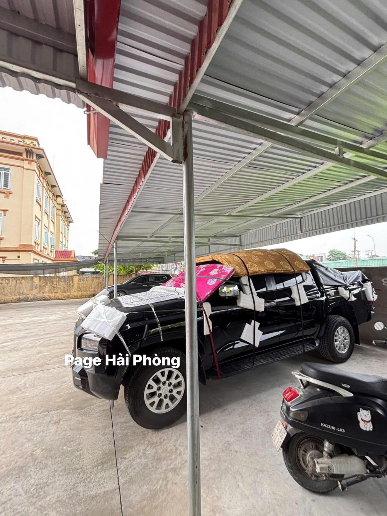 Người dân sáng tạo đủ kiểu phòng tránh bão cho ô tô phòng tránh bão cho ô tô