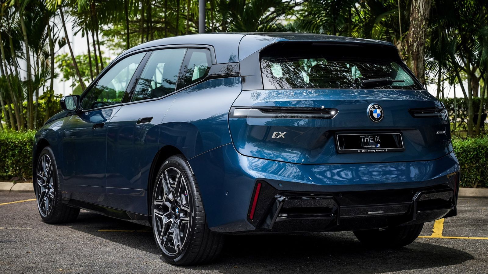 BMW iX 2025 ra mắt tại Đông Nam Á, chờ ngày về Việt Nam BMW iX 2025 ra mắt tại Đông Nam Á, chờ ngày về Việt Nam
