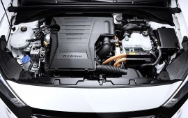 Xe hybrid hỏng pin có chạy được không?