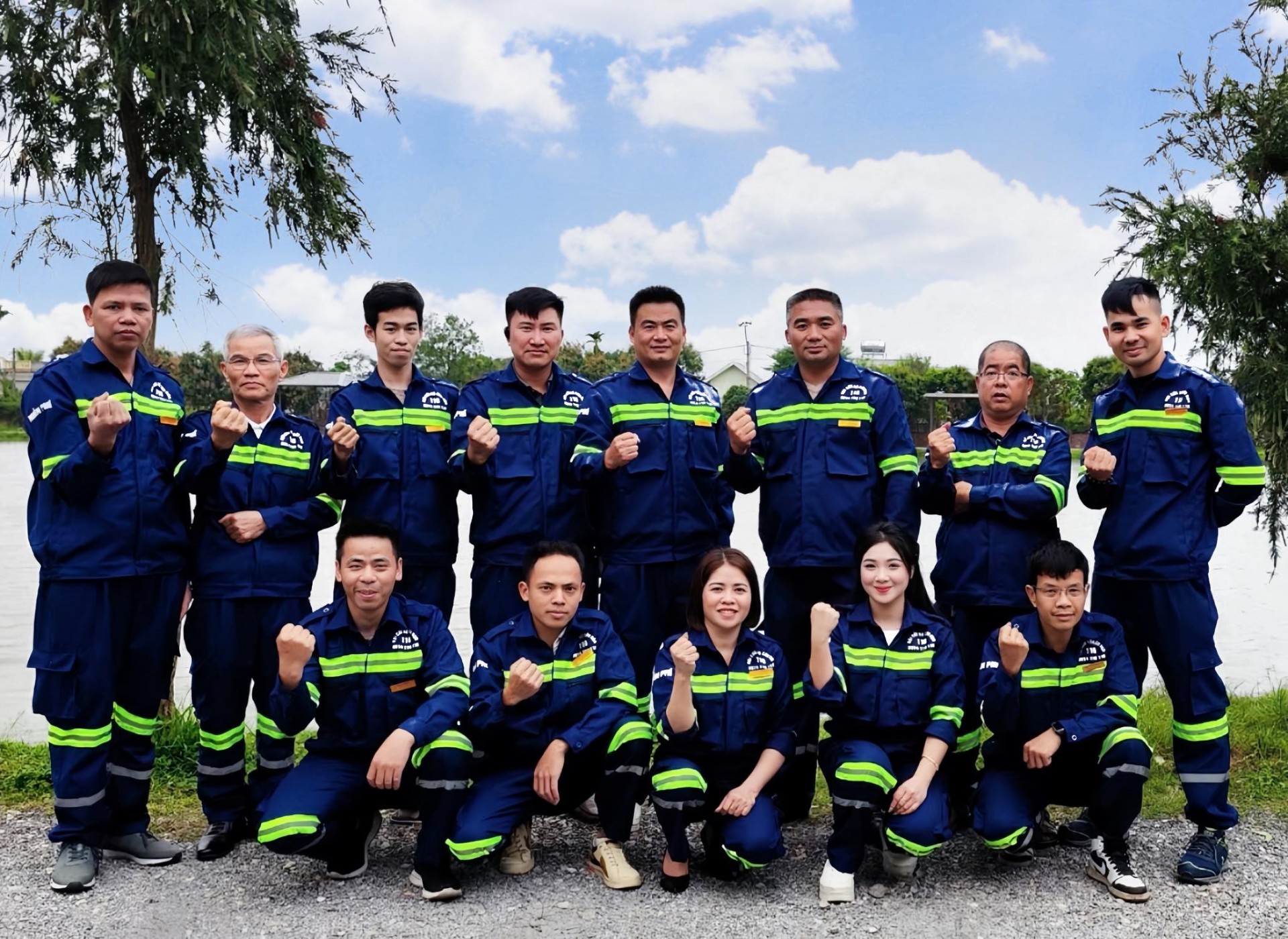 Nguyễn Ngọc Ánh - Nữ thành viên đội cứu hộ 116: 4 năm băng biển, vượt lũ cứu người Nguyễn Ngọc Ánh - Nữ thành viên đội cứu hộ 116: 4 năm băng biển, vượt lũ cứu người
