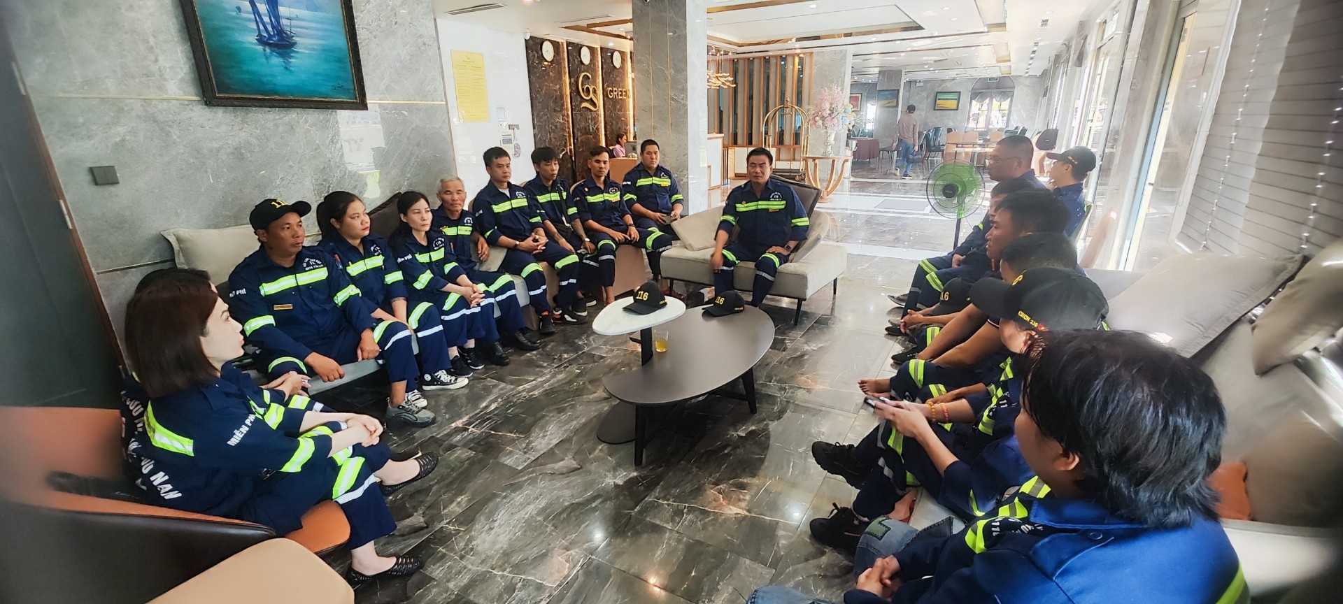 Nữ thành viên của Đội Cứu Hộ Cứu Nạn 116 Nguyễn Ngọc Ánh: 4 năm băng biển, vượt lũ cứu người Nữ thành viên của Đội Cứu Hộ Cứu Nạn 116 Nguyễn Ngọc Ánh: 4 năm băng biển, vượt lũ cứu người