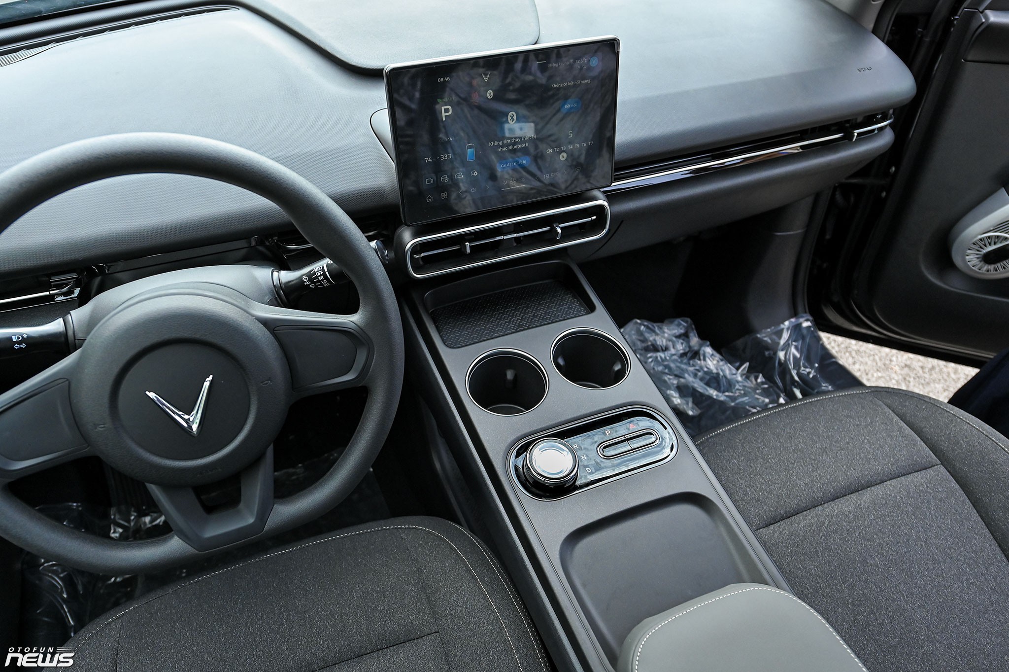 20 xe VinFast Limo Green đầu tiên đến tay khách hàng Việt 20 xe VinFast Limo Green đầu tiên đến tay khách hàng Việt