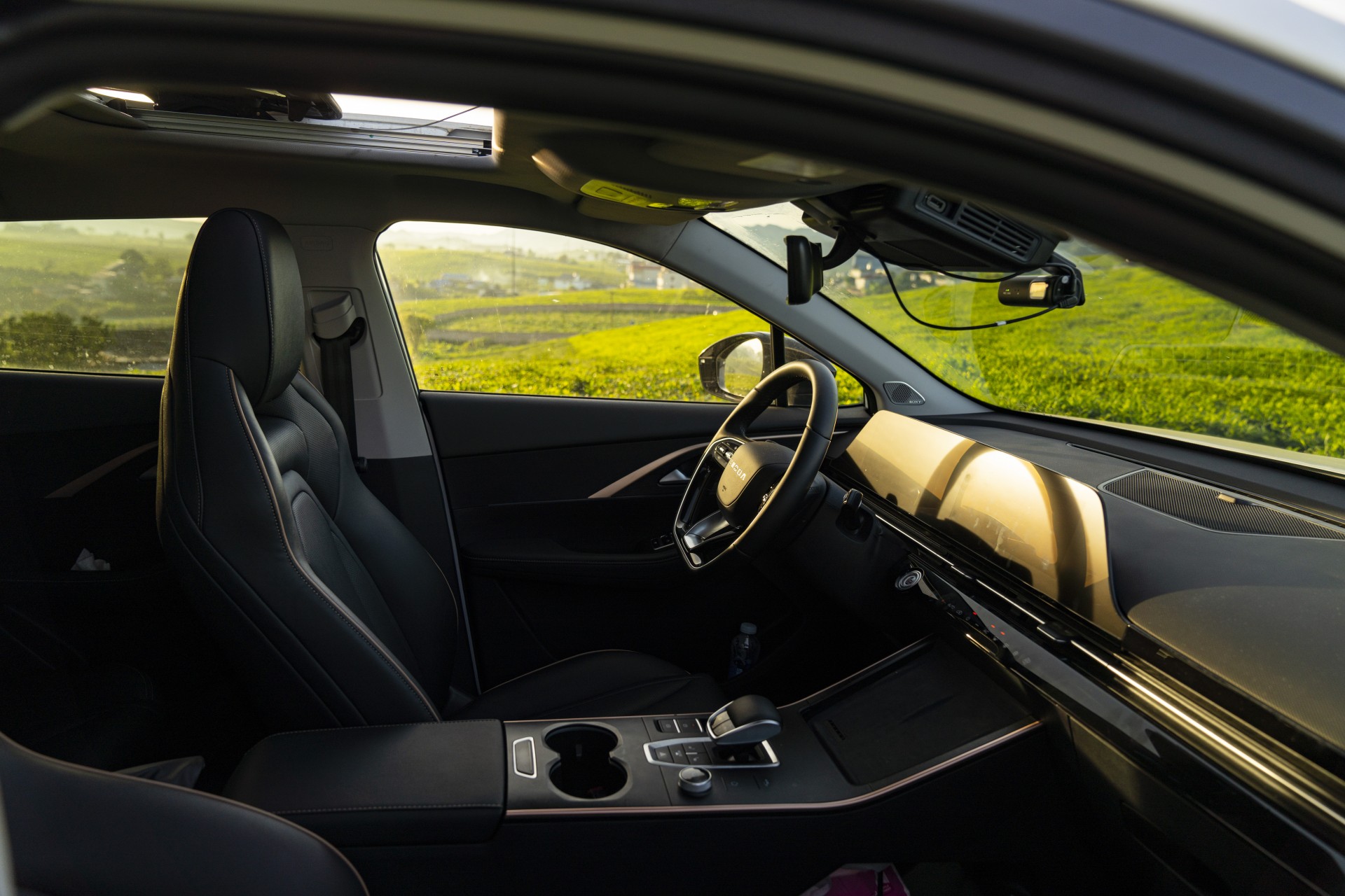 Omoda C5 mở bán với chương trình 'Trả trước 0 đồng – Đem xe về nhà' Omoda C5 mở bán